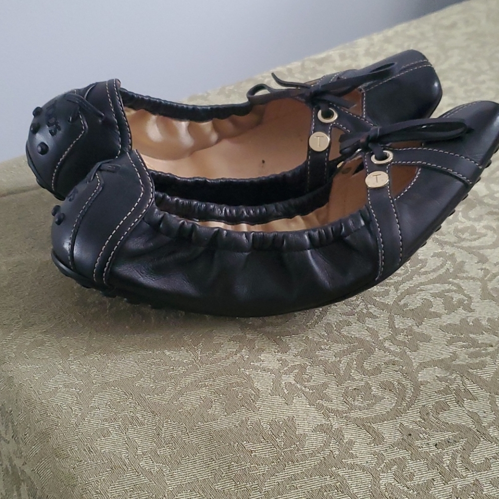 GUC Tod's 6.5 ballet driving moccasin